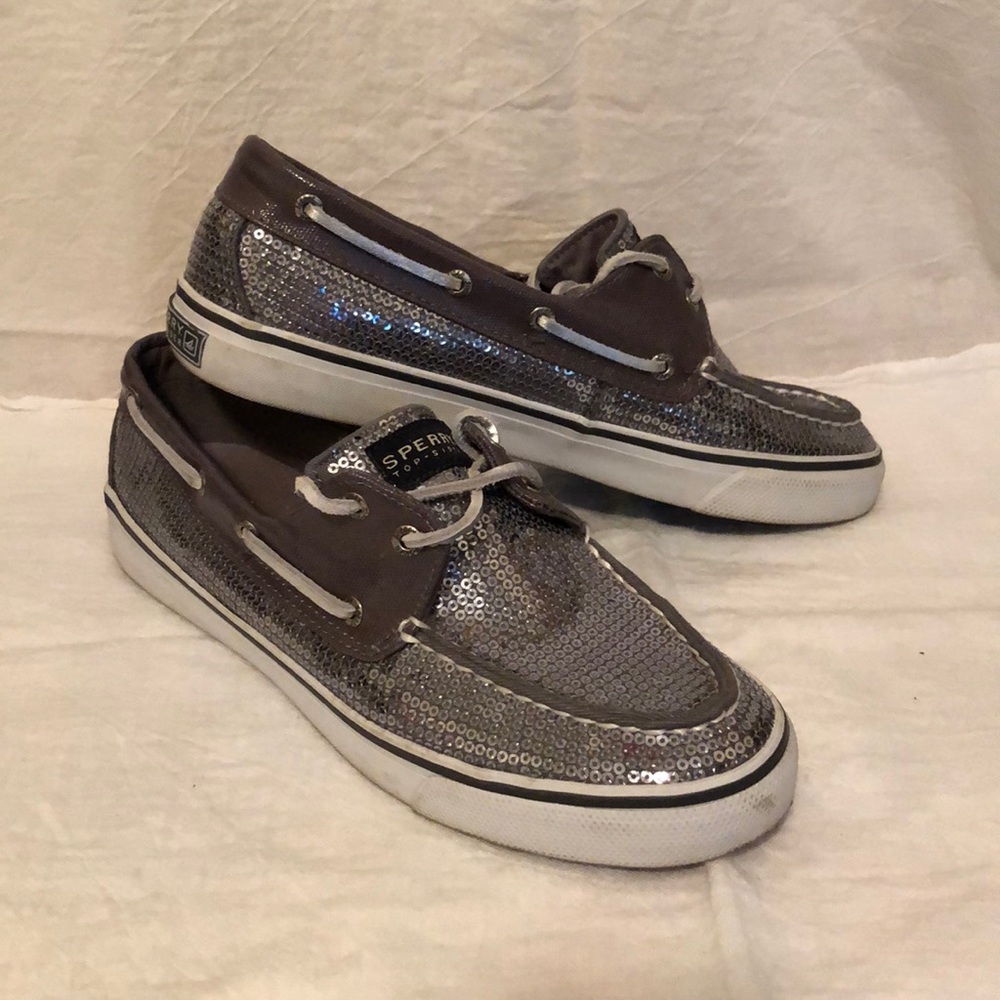 Silver sequence speedy top-sider size 8